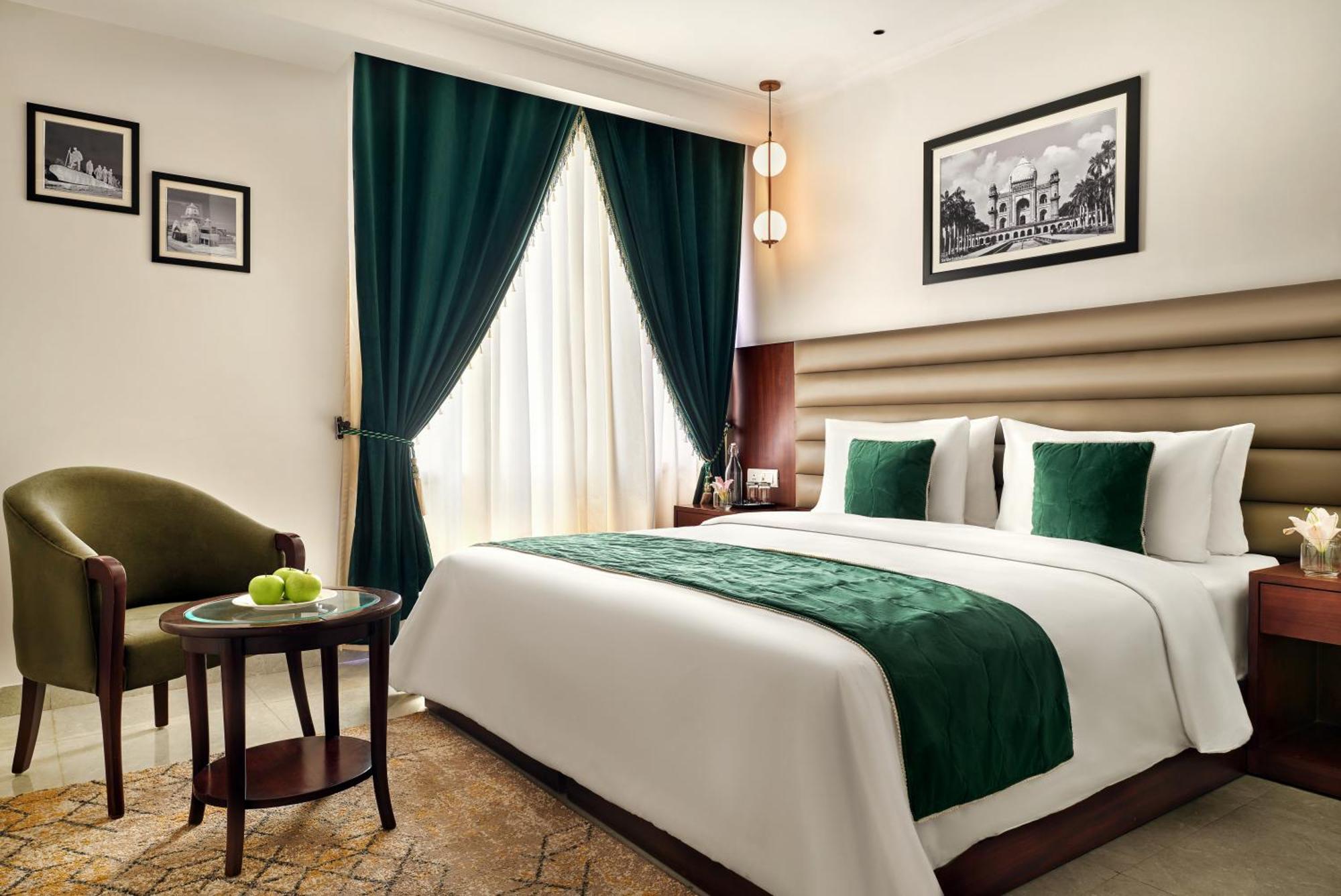 Deventure Sarovar Portico Patel Nagar New Delhi Ngoại thất bức ảnh