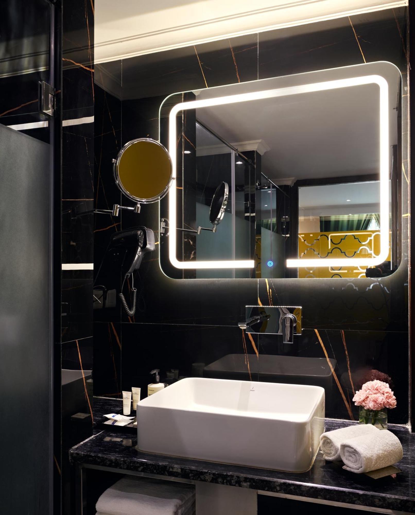 Deventure Sarovar Portico Patel Nagar New Delhi Ngoại thất bức ảnh