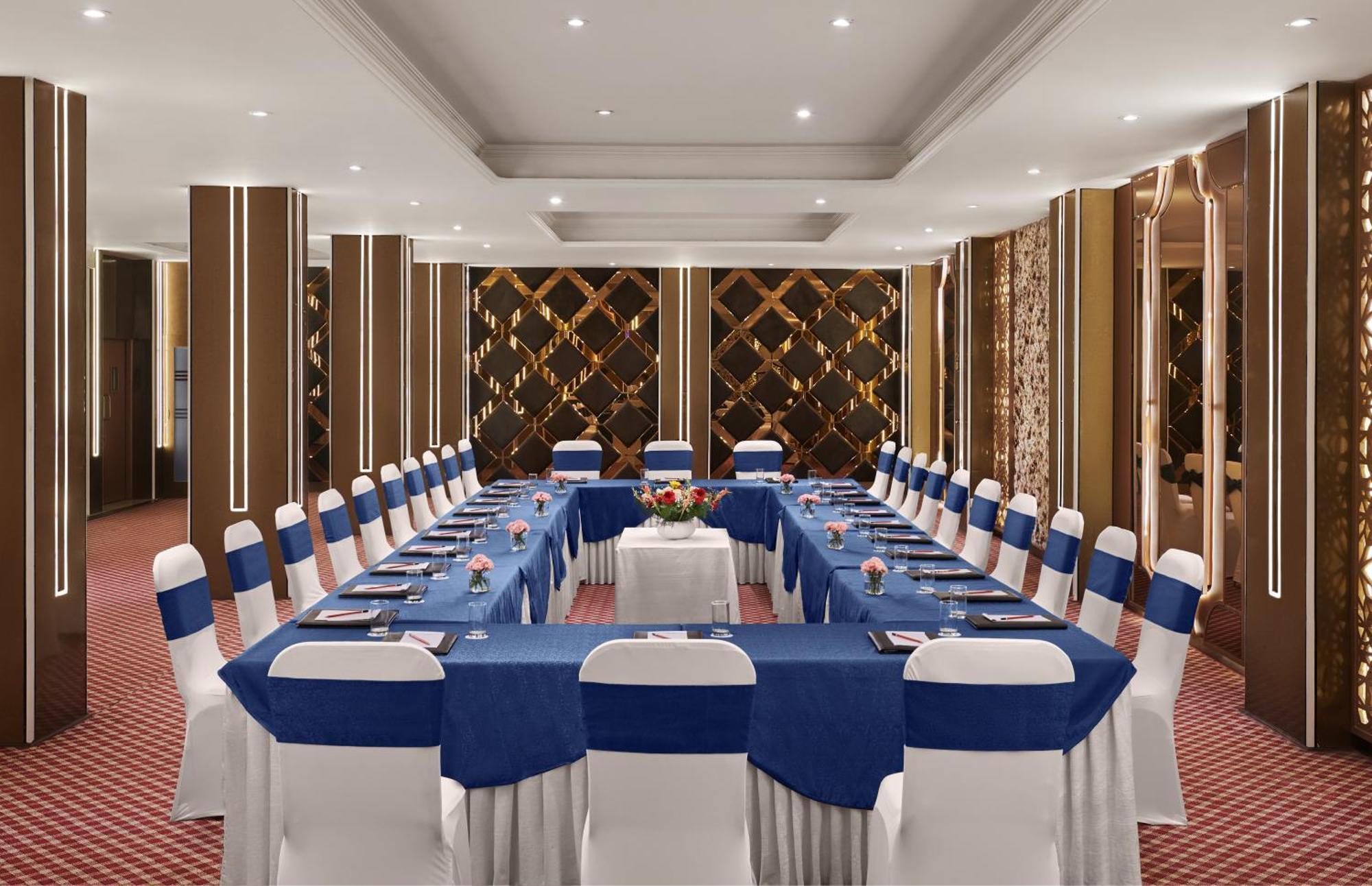 Deventure Sarovar Portico Patel Nagar New Delhi Ngoại thất bức ảnh
