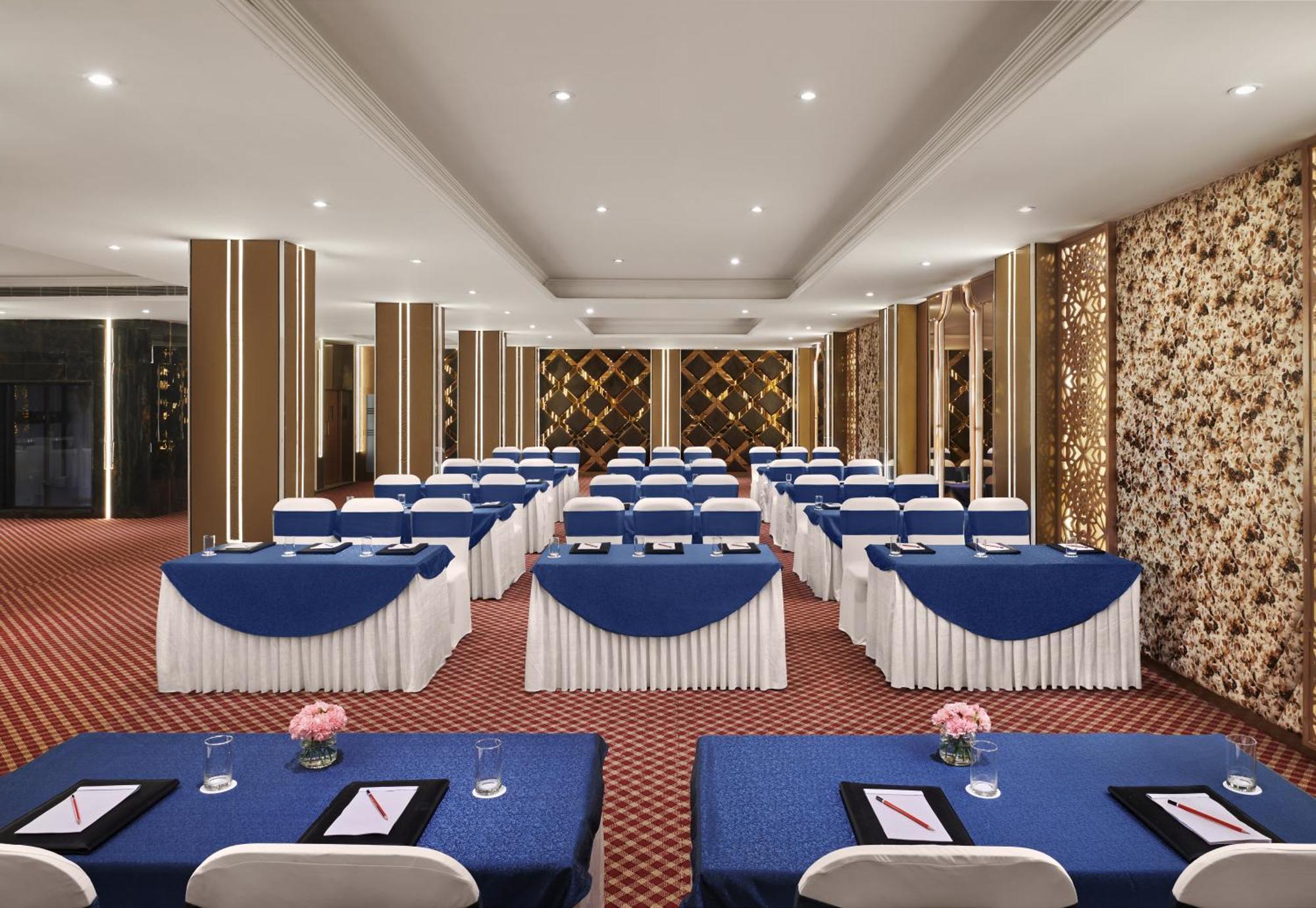 Deventure Sarovar Portico Patel Nagar New Delhi Ngoại thất bức ảnh